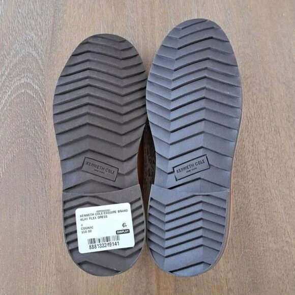 Kenneth Cole Klay Smooth Toe Oxford with Flex - Color: Cognac - Size: Kid 4 - Picture 8 of 9